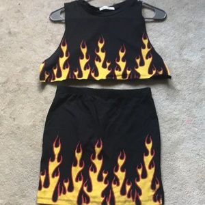 Better Be super cute 2- piece flame set
